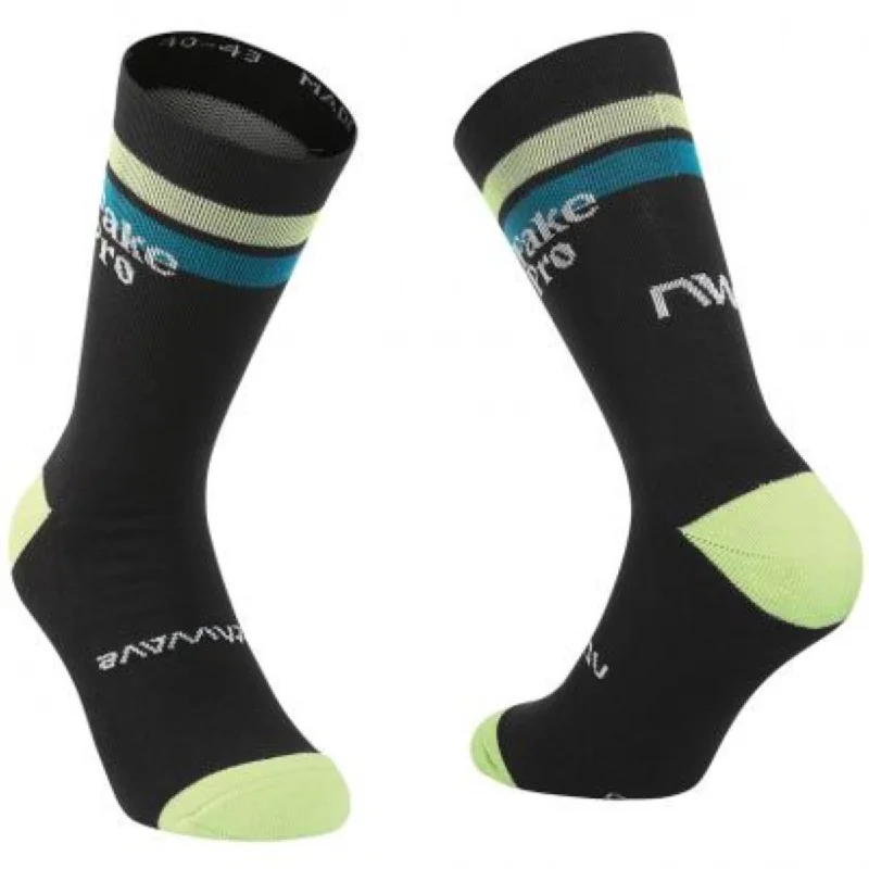 Bike wheel guard-Northwave Fake Pro High Winter Socks