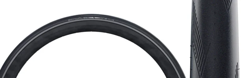 Mountain bike liner-Schwalbe One Plus Tire - 700 x 28 Clincher Wire BLK/Reflective Performance Line SmartGuard Addix