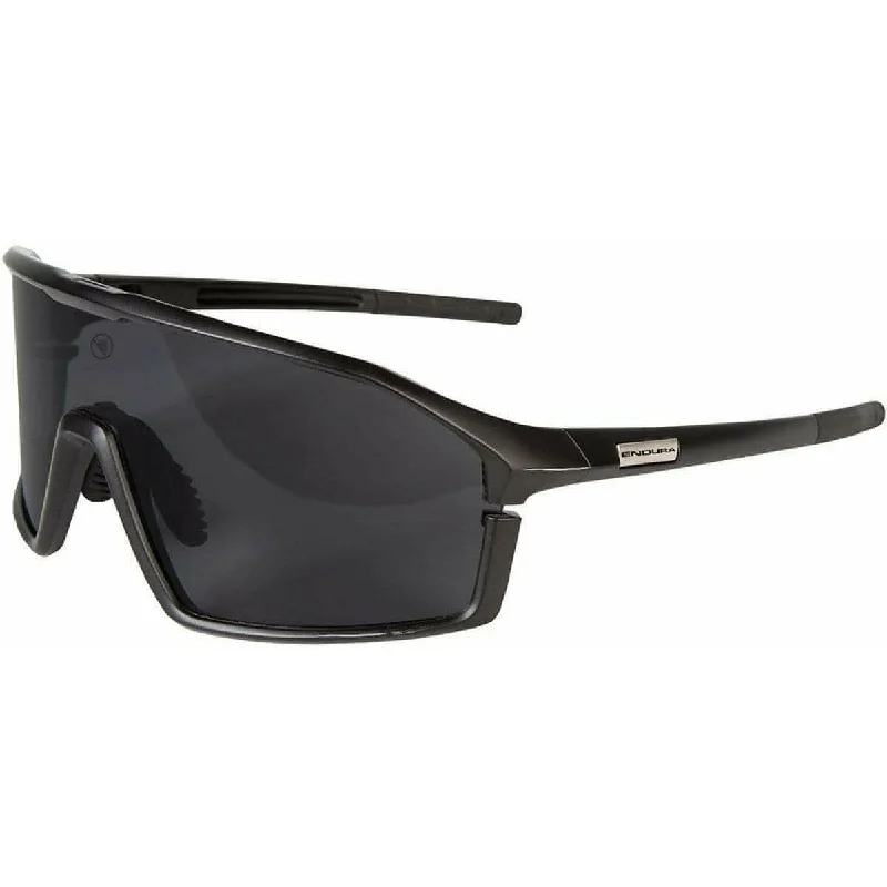 Road bike liner-Endura Dorado II Photochromic Cycling Sunglasses - Black